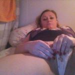 Masturbate with Stella85