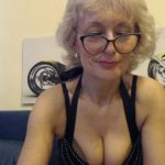 Free sex chat with DixieSutton